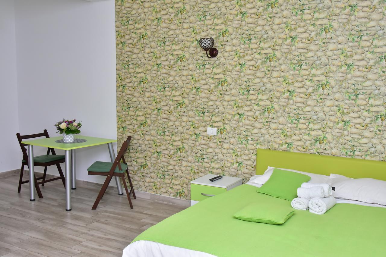 Apartment Fundeni *