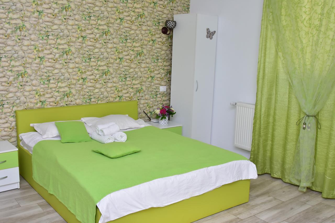 Apartment Fundeni Bucharest